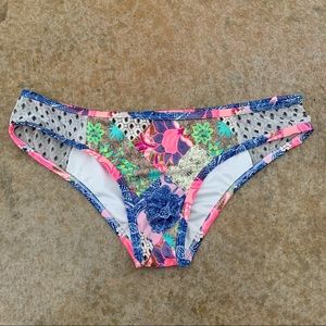 Victoria’s Secret Swim Bottoms Cheeky Hipster Sz L